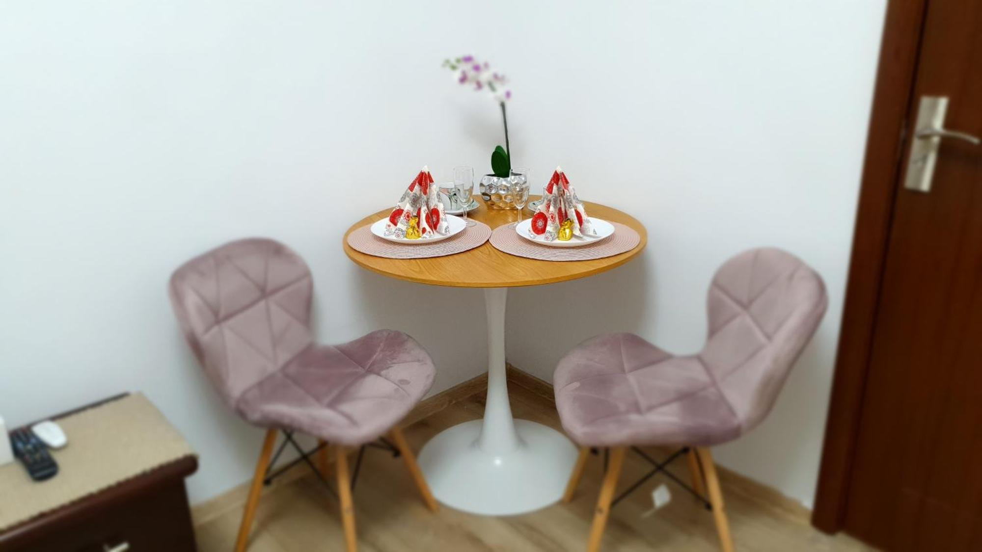 Janine Studio Braşov Buitenkant foto